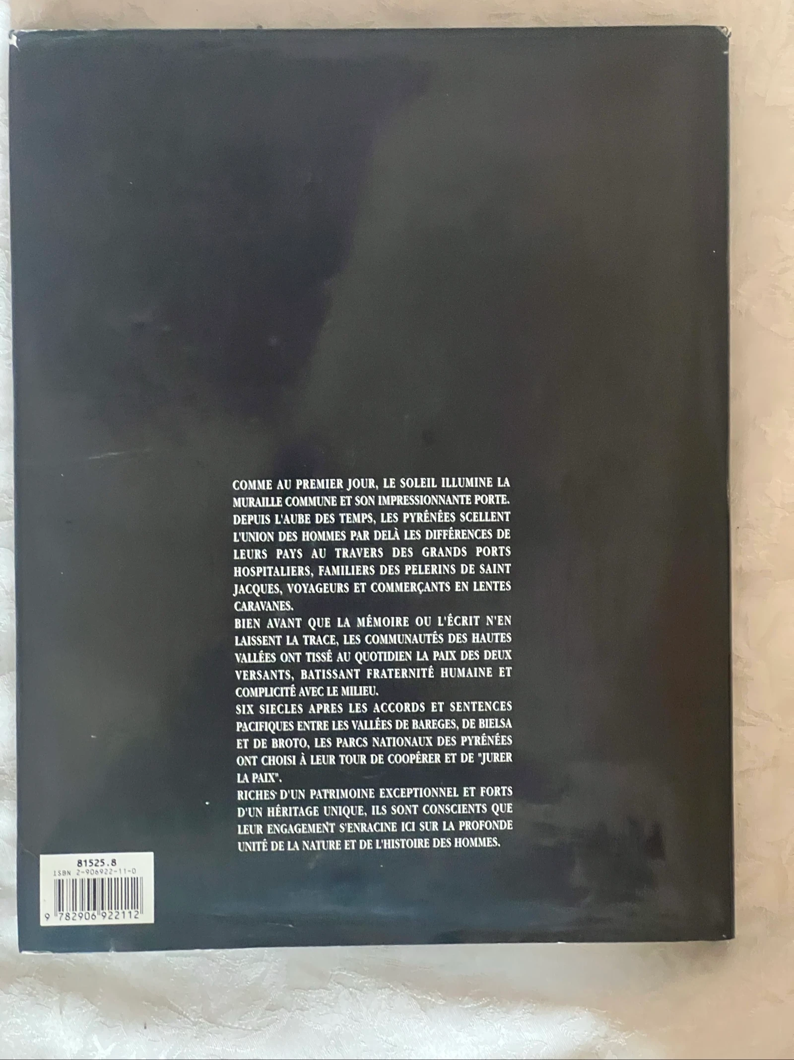 National Parks of the Pyrenees book – photo 6